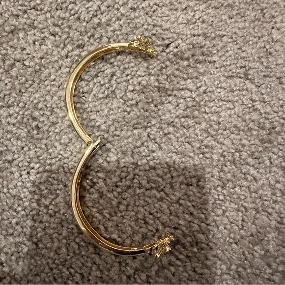 Kenneth Jay Lane CZ Goldplated & Cubic Zirconia Bumblebee Cuff Bracelet Bee - Picture 5 of 6